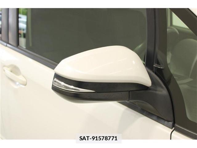 Toyota NOAH 2014-05 7787707-21
