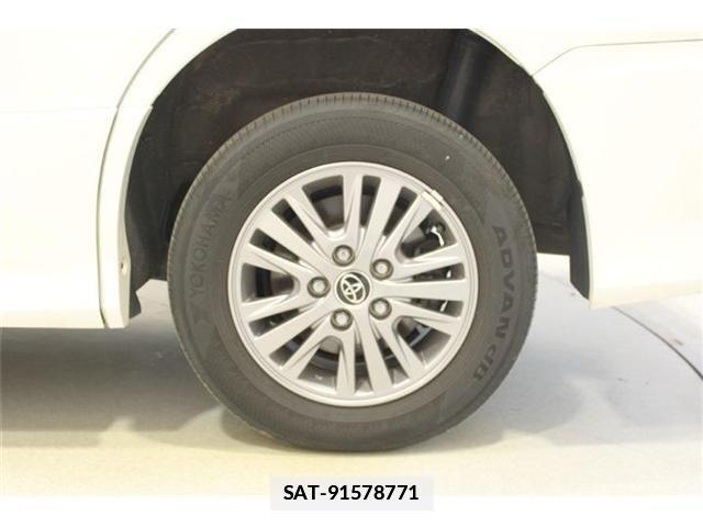 Toyota NOAH 2014-05 7787707-24