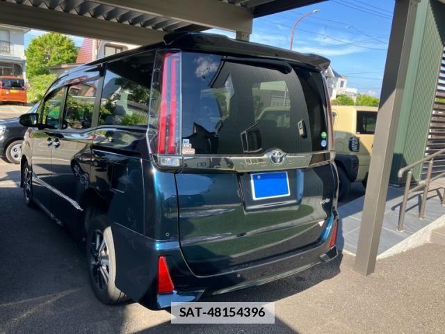 Toyota NOAH 2019-12 7787708-5
