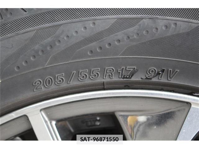 Toyota NOAH 2022-04 7787717-11