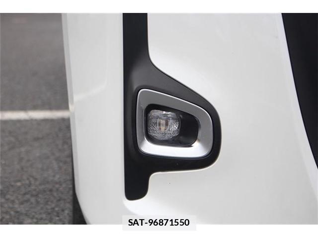 Toyota NOAH 2022-04 7787717-13