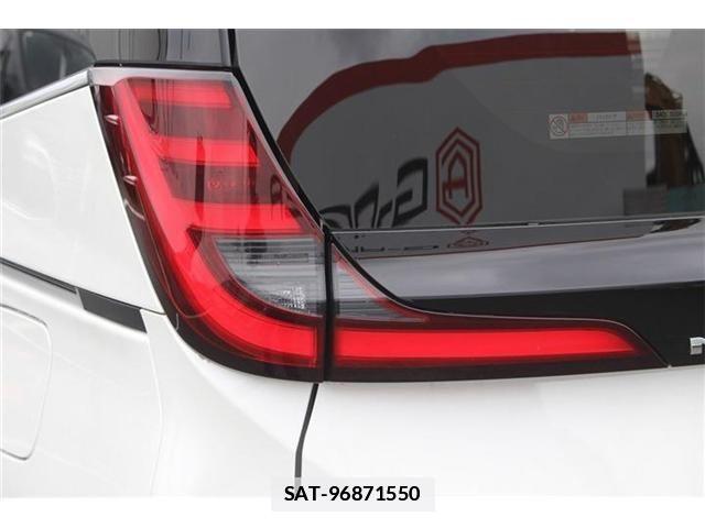 Toyota NOAH 2022-04 7787717-14