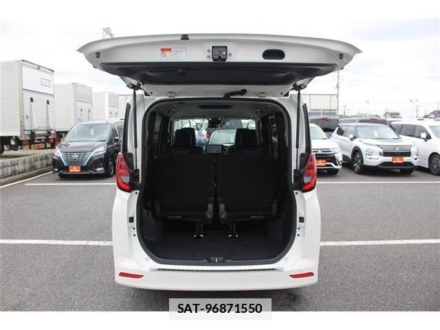 Toyota NOAH 2022-04 7787717-26