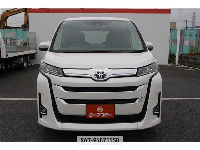 Toyota NOAH 2022-04 7787717-6