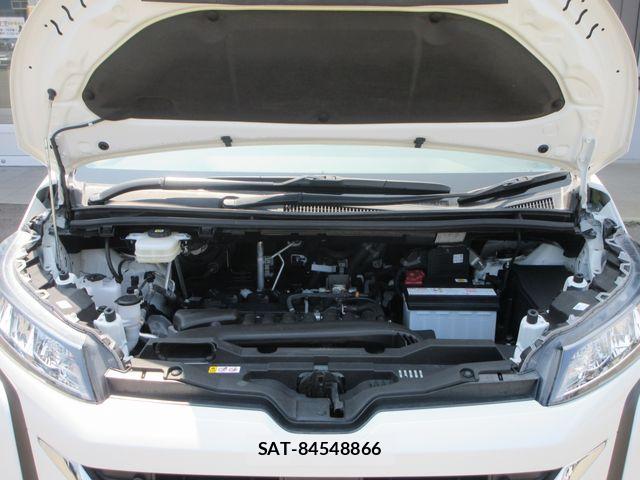 Toyota NOAH 2023-07 7787718-24
