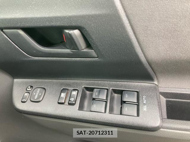 Toyota NOAH 2009-08 7787702-19