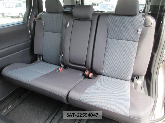 Toyota NOAH 2024-01 7787719-15