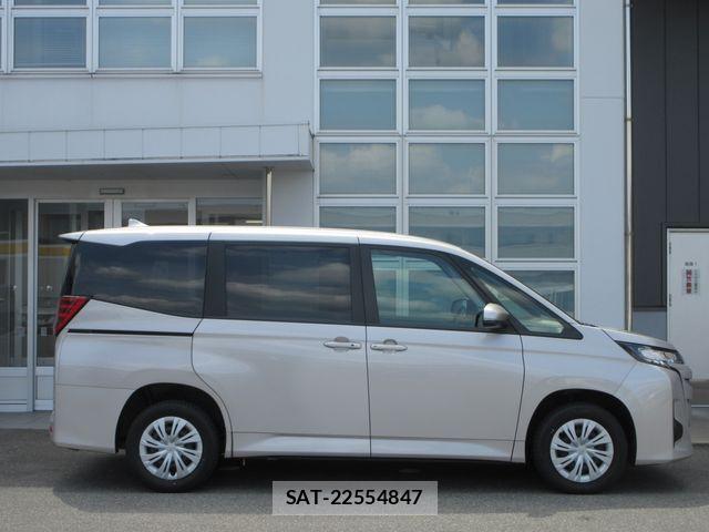 Toyota NOAH 2024-01 7787719-23