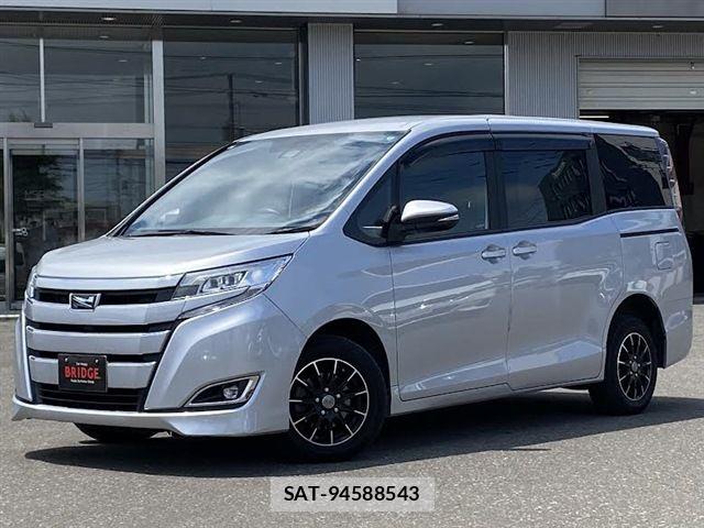 Toyota NOAH 2017-10 7787709-0