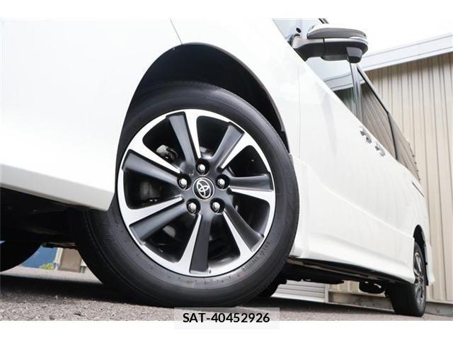 Toyota NOAH 2021-08 7878434-16