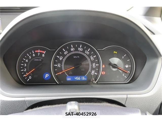 Toyota NOAH 2021-08 7878434-23