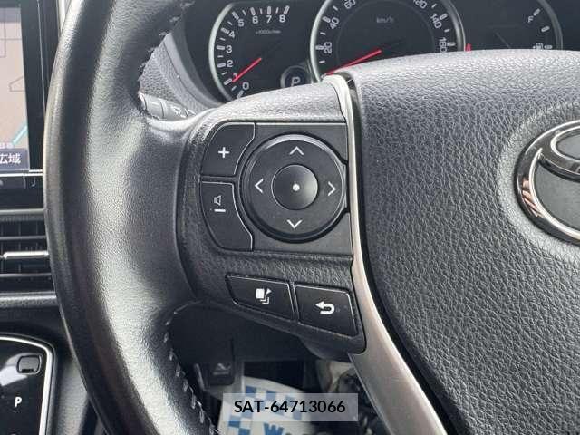 Toyota NOAH 2015-11 7878436-17