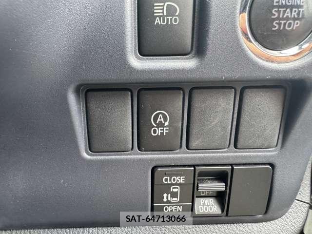 Toyota NOAH 2015-11 7878436-20