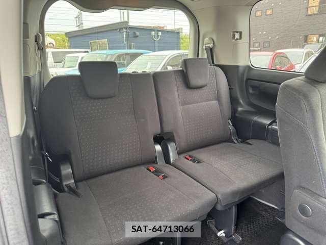 Toyota NOAH 2015-11 7878436-23