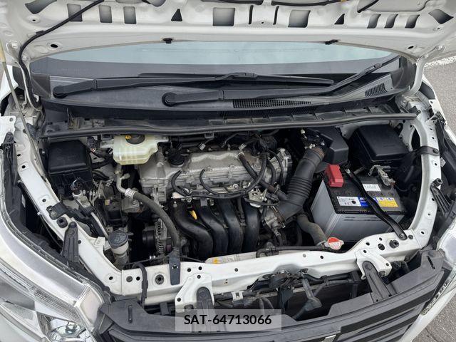 Toyota NOAH 2015-11 7878436-28
