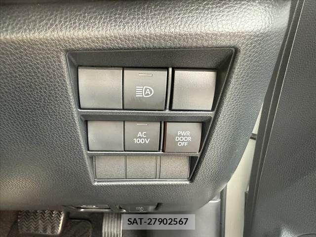 Toyota NOAH 2024-08 7878433-23