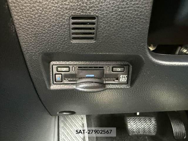 Toyota NOAH 2024-08 7878433-26