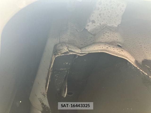 Toyota NOAH 2018-06 8037262-28