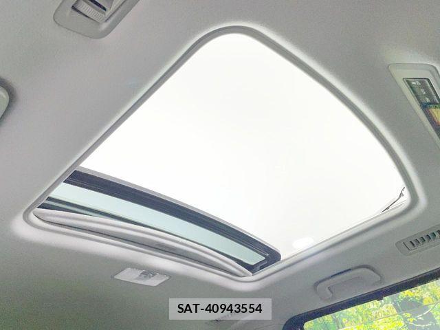 Toyota NOAH 2014-07 8074927-3