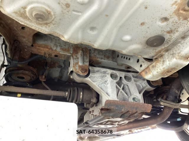 Toyota NOAH 2003-07 8100859-8