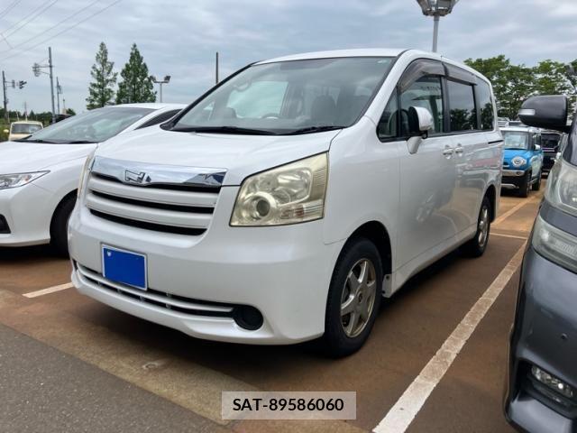 Toyota NOAH 2007-09 8100861-4