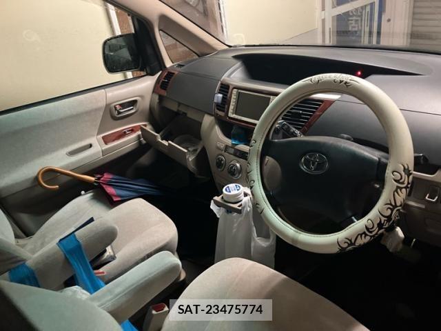 Toyota NOAH 2003-03 8100860-11
