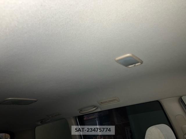 Toyota NOAH 2003-03 8100860-12