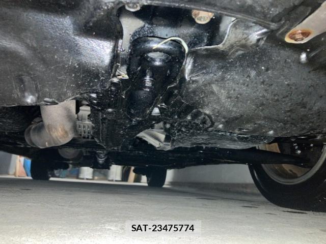 Toyota NOAH 2003-03 8100860-5