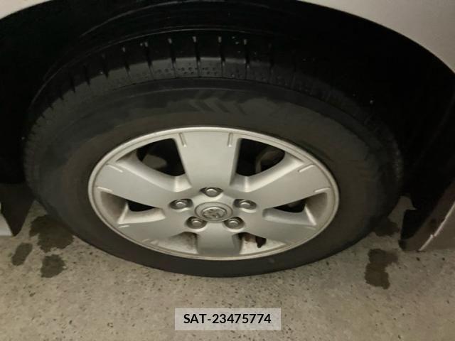 Toyota NOAH 2003-03 8100860-7