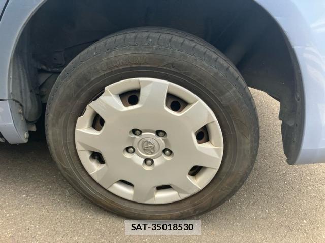 Toyota NOAH 2007-08 8131642-8