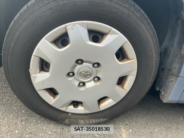 Toyota NOAH 2007-08 8131642-9