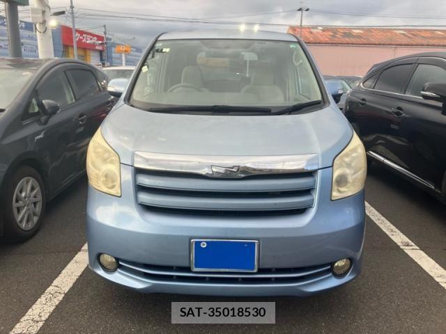 Toyota NOAH 2007-08 8131642-0