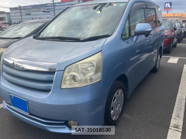 Toyota NOAH 2007-08 8131642-4