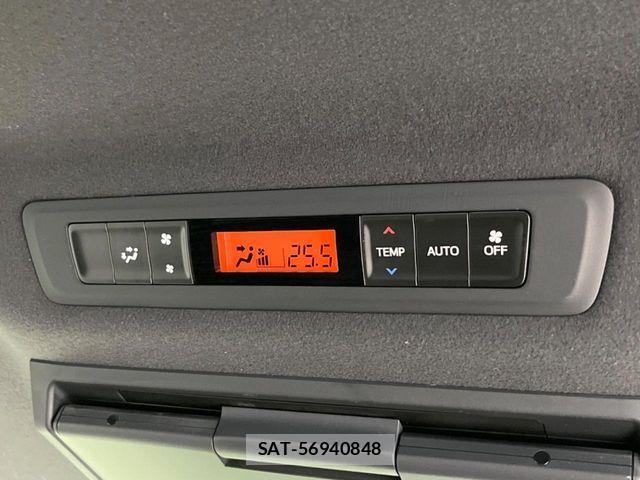 Toyota NOAH 2019-01 8146319-9