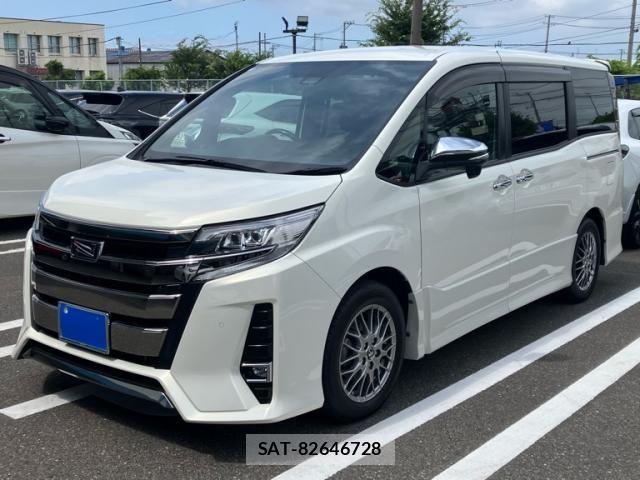 Toyota NOAH 2021-06 8158916-2