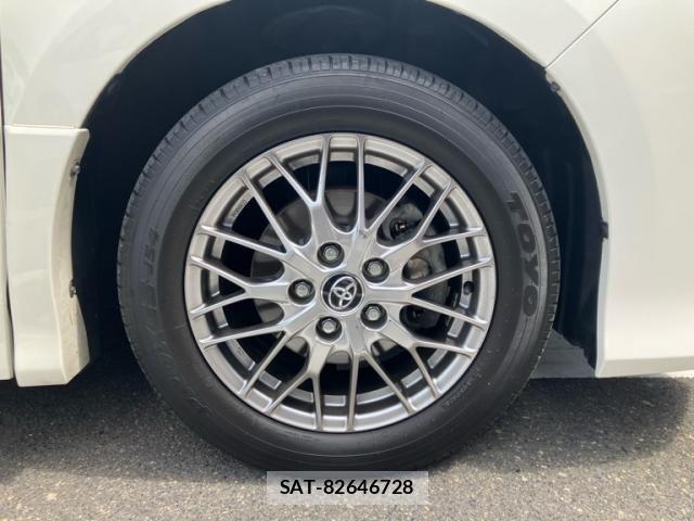 Toyota NOAH 2021-06 8158916-8