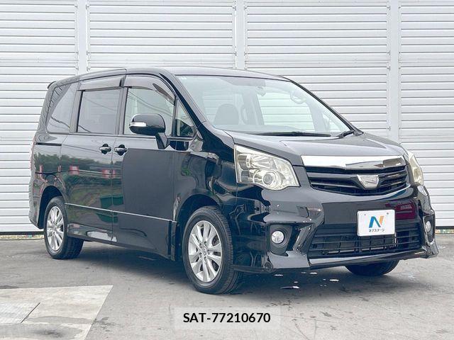 Toyota NOAH 2012-06 8209177-16