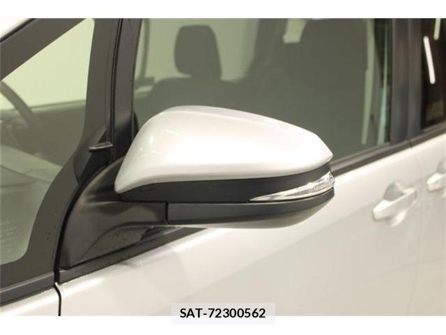 Toyota NOAH 2019-04 8209174-20