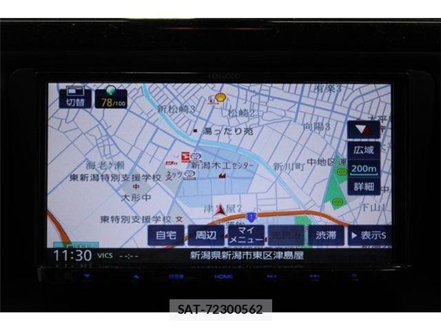 Toyota NOAH 2019-04 8209174-2