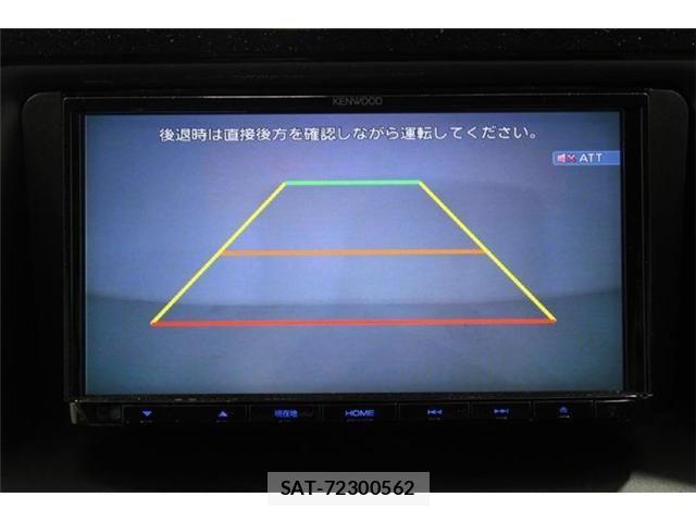 Toyota NOAH 2019-04 8209174-4