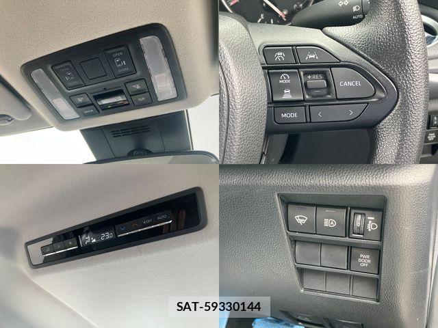 Toyota NOAH 2023-08 8209169-10