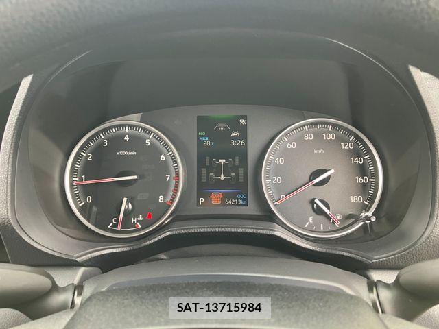 Toyota NOAH 2024-01 8209171-7