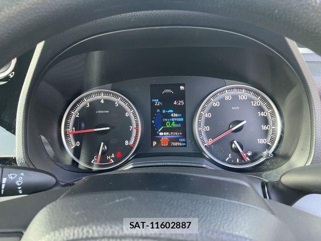 Toyota NOAH 2023-07 8209173-7