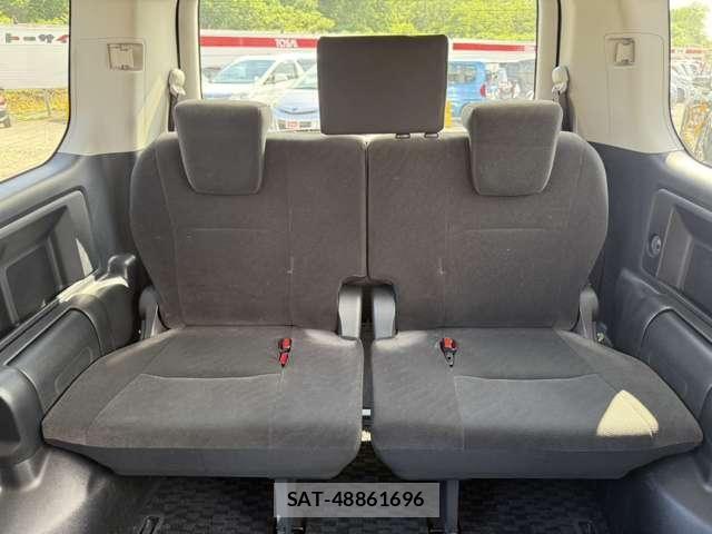 Toyota NOAH 2011-06 8209176-13