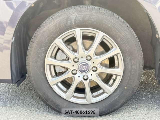 Toyota NOAH 2011-06 8209176-16