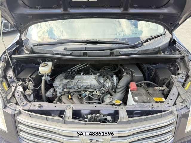 Toyota NOAH 2011-06 8209176-21
