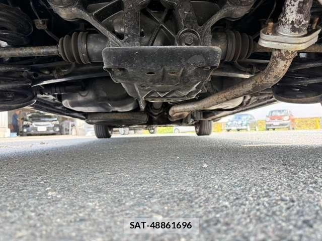 Toyota NOAH 2011-06 8209176-22