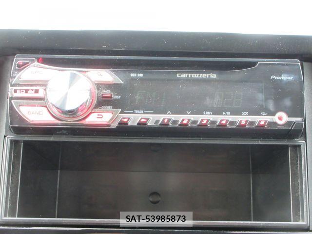 Toyota NOAH 2023-04 8231089-7