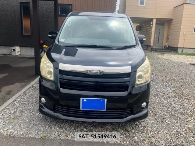 Toyota NOAH 2008-10 8231091-0