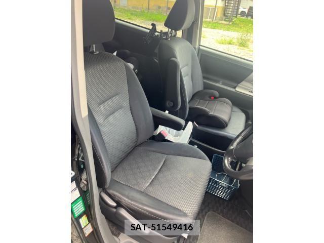 Toyota NOAH 2008-10 8231091-18